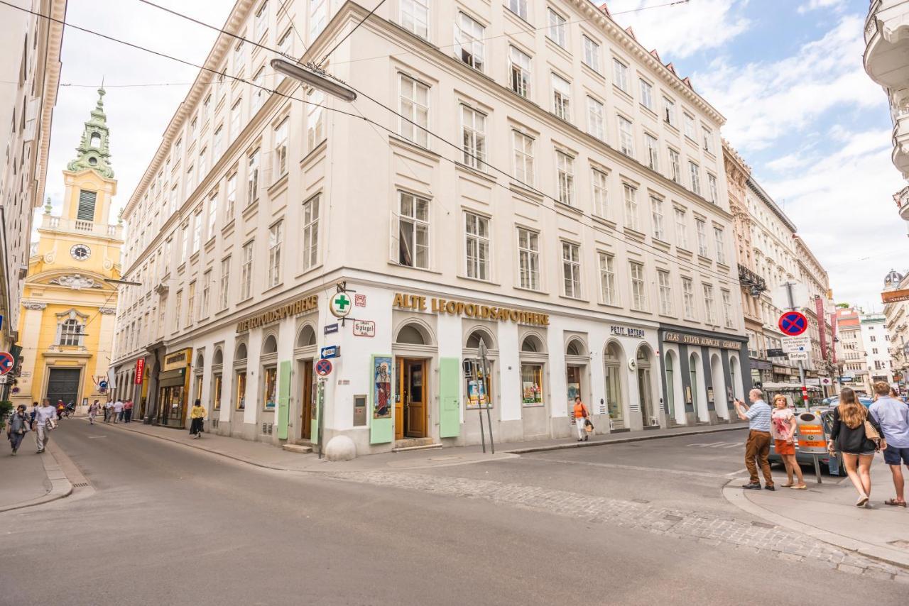 Senator Suite Stephansplatz By Ichbucheat Vienna Exterior photo